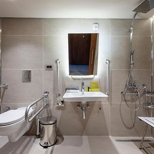 Twin Room Mobility accessible